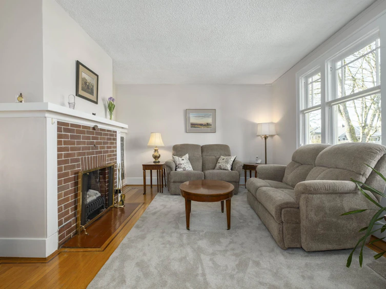 3584 W 22nd Avenue, Vancouver, BC, V6S 1J3 - 4
