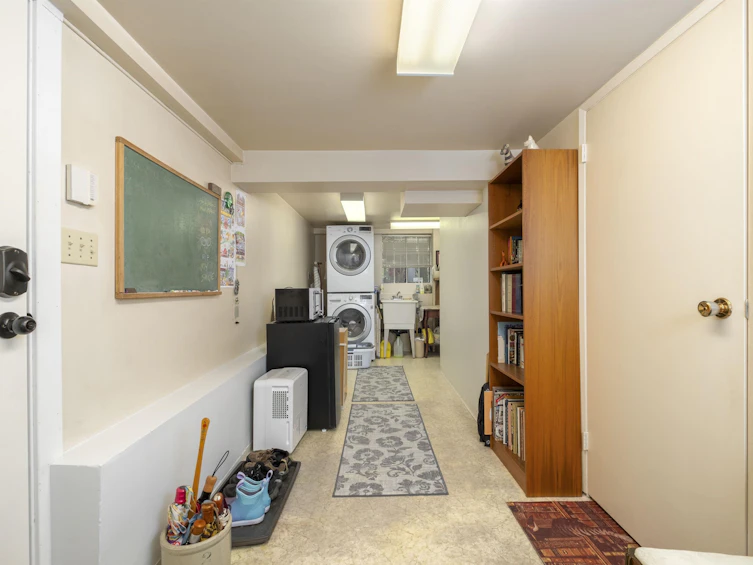 3584 W 22nd Avenue, Vancouver, BC, V6S 1J3 - 29