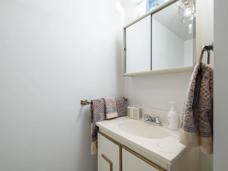 3584 W 22nd Avenue, Vancouver, BC, V6S 1J3 - 28