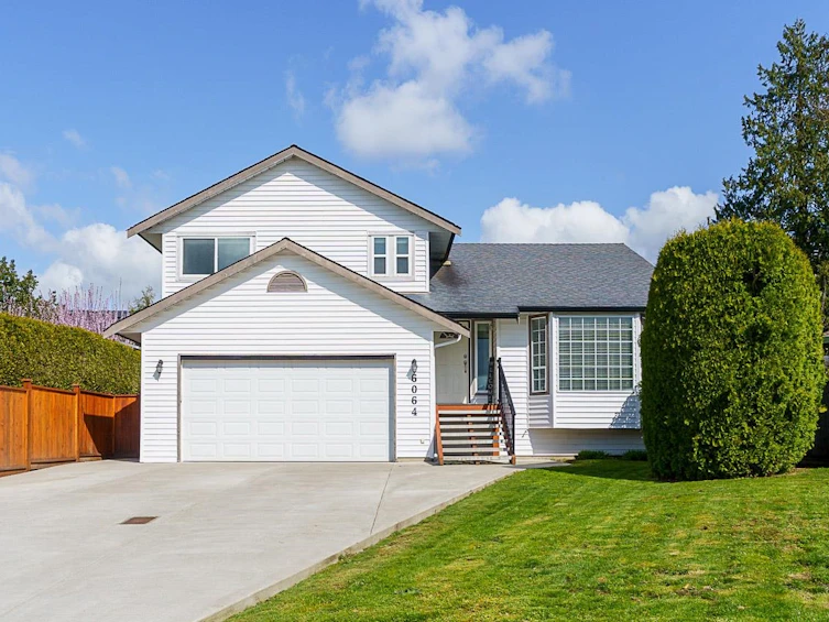 6064 180a Street, Surrey, BC, V3S 6W6 - 3