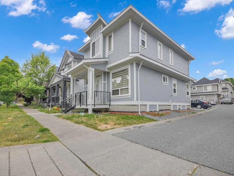 19121 67 Avenue, Surrey, BC, V4N 6A4 - 33
