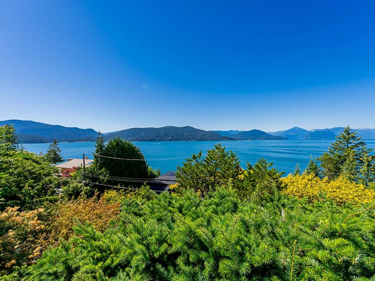 6935 Hycroft Road, West Vancouver, BC, V7W 2K6 - 5