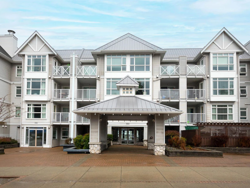 326 - 3122 St Johns Street, Port Moody BC V3H 5C8