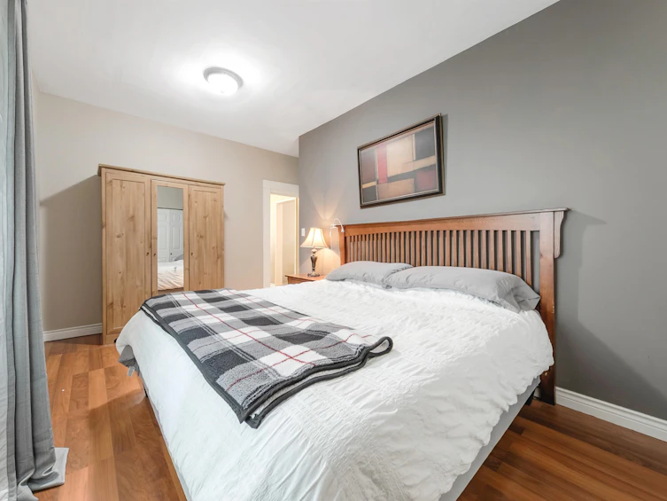 2820 W 11th Avenue, Vancouver, BC, V6K 2M1 - 20