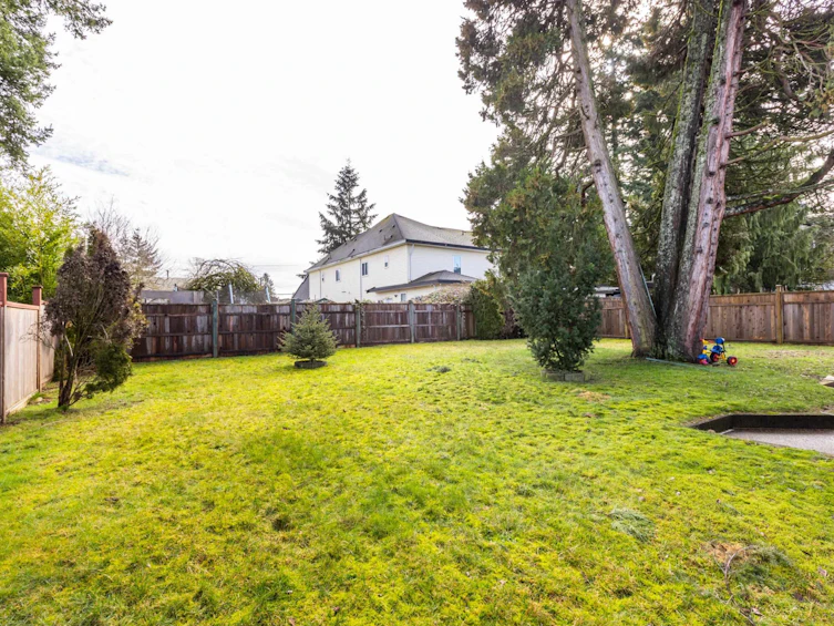 10872 139a Street, Surrey, BC, V3R 3E5 - 15
