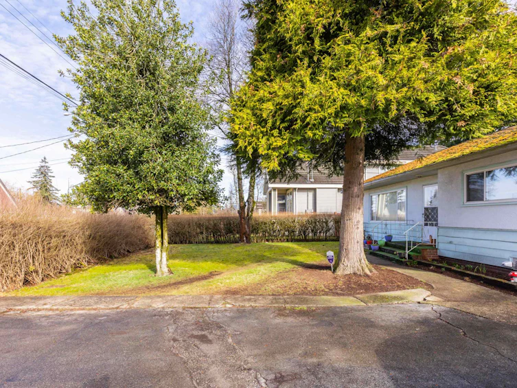 10872 139a Street, Surrey, BC, V3R 3E5 - 2