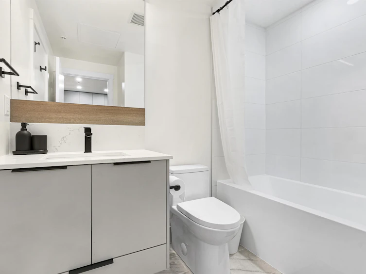 211-10778 138 Street, Surrey, BC, V3T 0S5 - 18