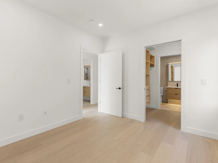 2-4422 W 6th Avenue, Vancouver, BC, V6R 1V3 - 10