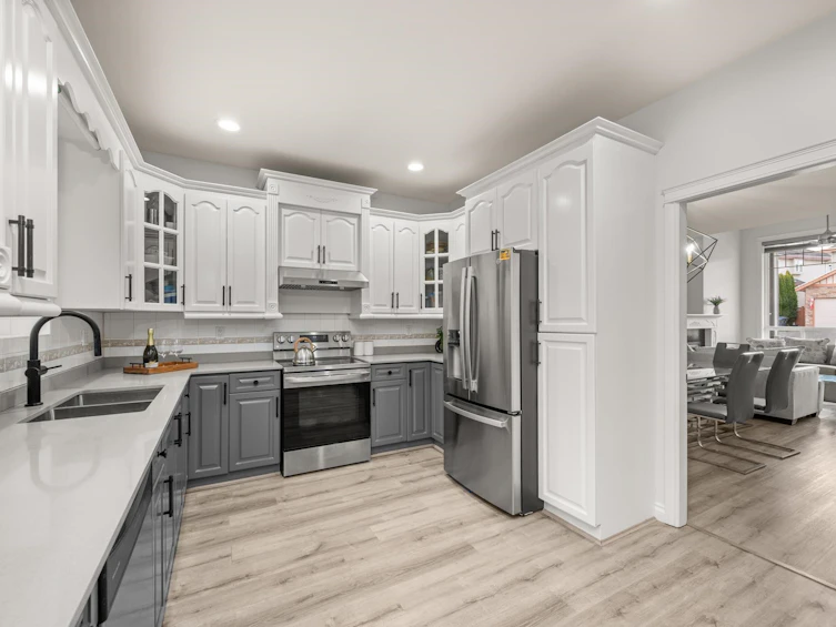 14630 80a Avenue, Surrey, BC, V3S 9Y6 - 8