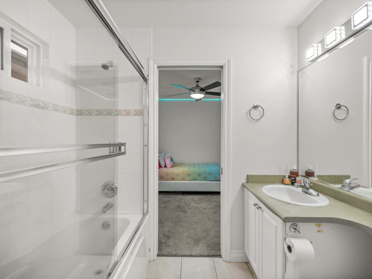 14630 80a Avenue, Surrey, BC, V3S 9Y6 - 24