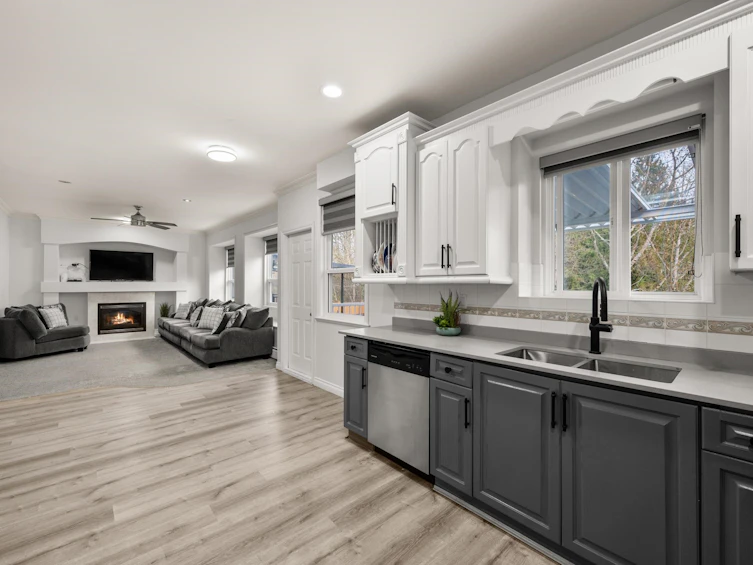 14630 80a Avenue, Surrey, BC, V3S 9Y6 - 11