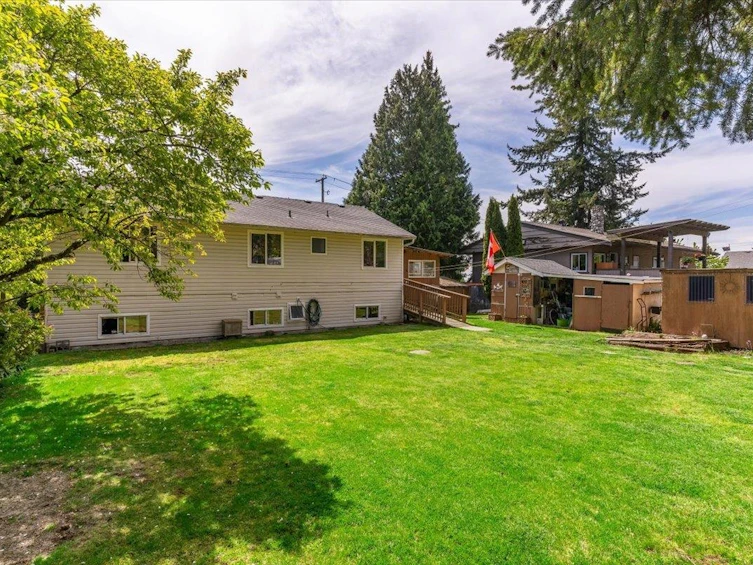 2209 Austin Avenue, Coquitlam, BC, V3K 3R9 - 23