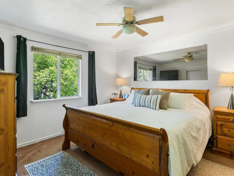 2209 Austin Avenue, Coquitlam, BC, V3K 3R9 - 10