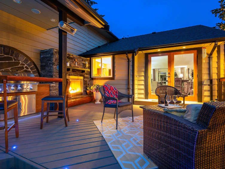 5215 4 Avenue, Delta, BC, V4M 1G8 - 4