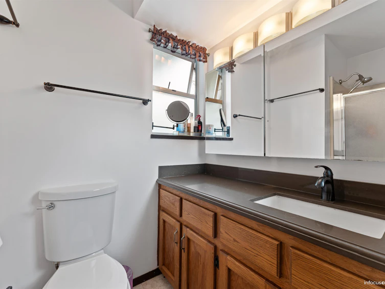7586 115 Street, Delta, BC, V4C 5M8 - 9