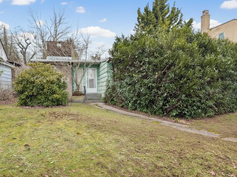 2371 Bonaccord Drive, Vancouver BC V5P 2N8
