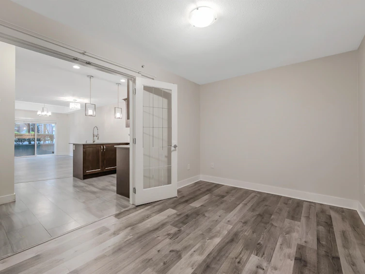 112-828 Royal Avenue, New Westminster, BC, V3M 1J9 - 11