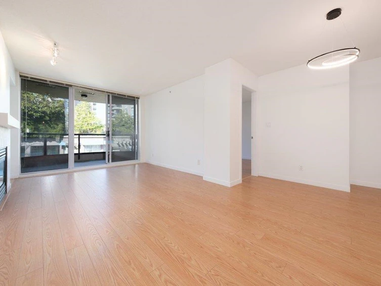 217-8480 Granville Avenue, Richmond, BC, V6Y 4E8 - 5