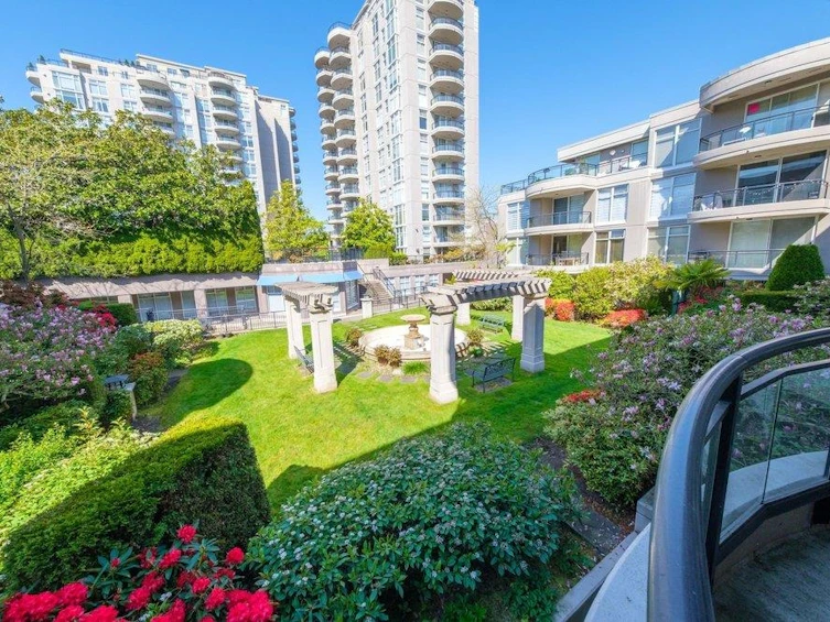 217-8480 Granville Avenue, Richmond, BC, V6Y 4E8 - 21
