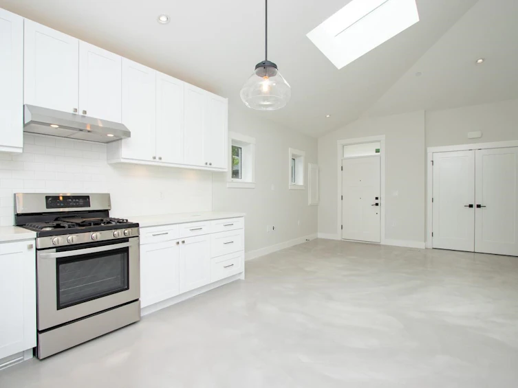2176 E 19th Avenue, Vancouver, BC, V5N 2J6 - 29