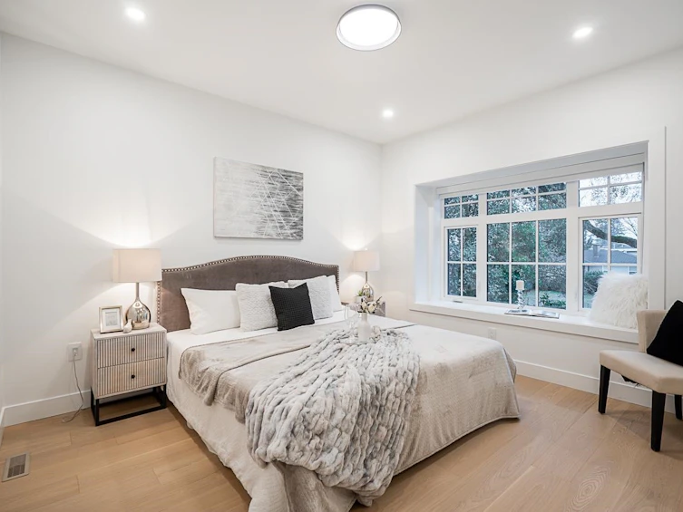2329 E 49th Avenue, Vancouver, BC, V5S 1J3 - 14