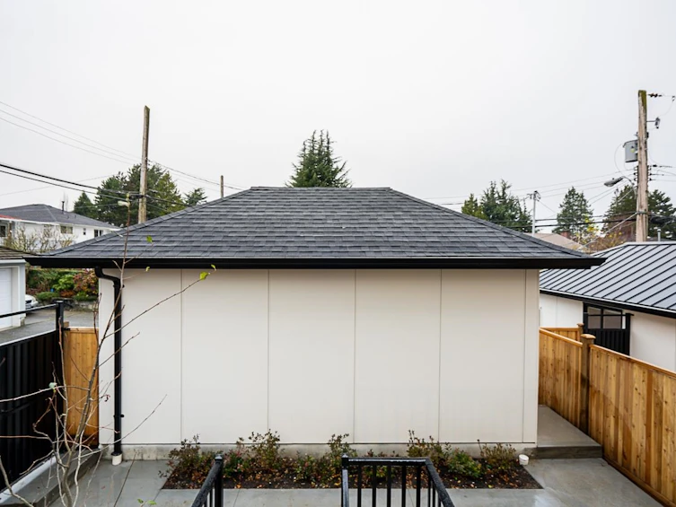 2329 E 49th Avenue, Vancouver, BC, V5S 1J3 - 29