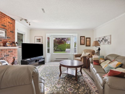 4300 Steveston Highway - 5