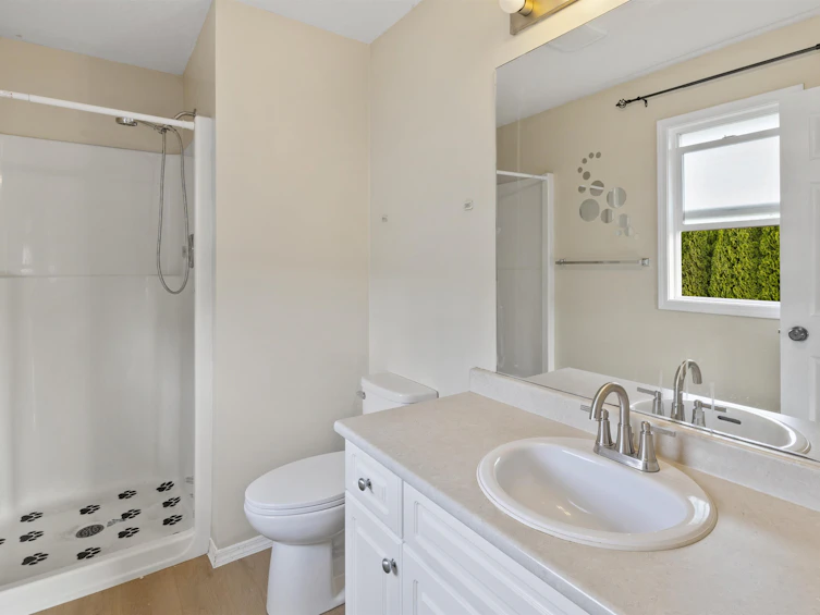 9095 Sunset Drive, Chilliwack, BC, V2P 3X8 - 14