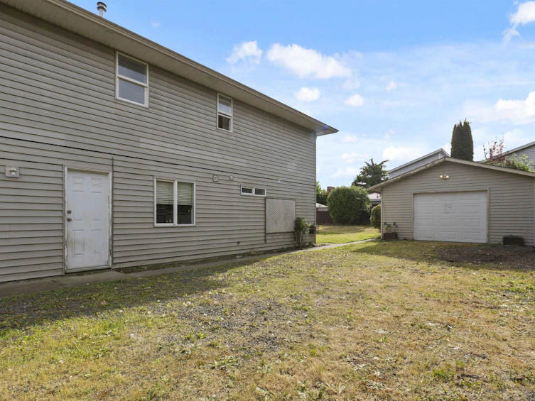 9095 Sunset Drive, Chilliwack, BC, V2P 3X8 - 33