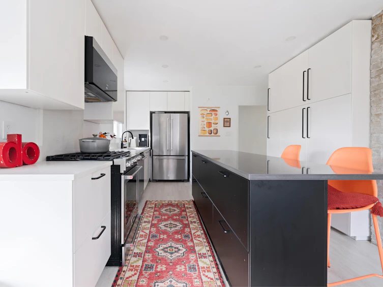 2590 Adanac Street, Vancouver, BC, V5K 2M5 - 16