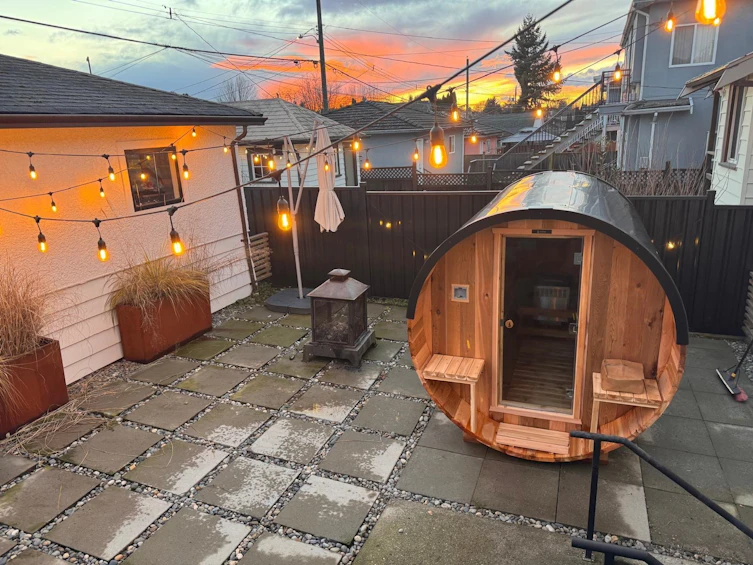 2590 Adanac Street, Vancouver, BC, V5K 2M5 - 36