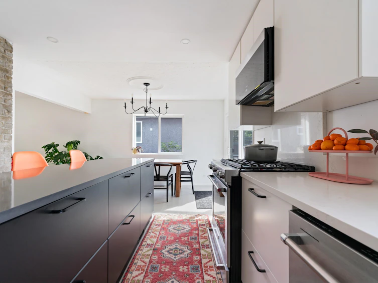 2590 Adanac Street, Vancouver, BC, V5K 2M5 - 19