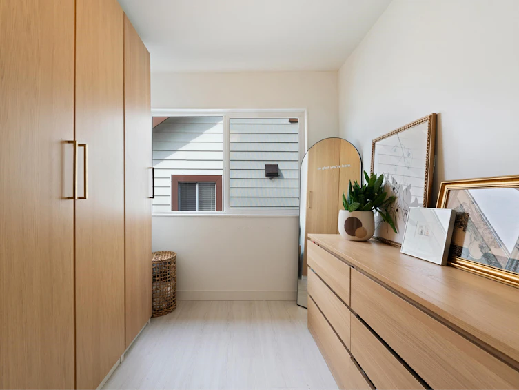 2590 Adanac Street, Vancouver, BC, V5K 2M5 - 25