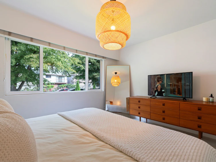 2590 Adanac Street, Vancouver, BC, V5K 2M5 - 21