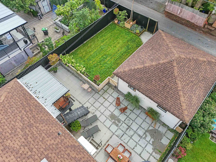 2590 Adanac Street, Vancouver, BC, V5K 2M5 - 29