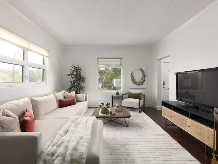925 E 19th Avenue, Vancouver, BC, V5V 1K8 - 8