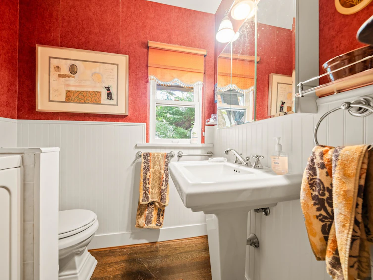 2270 Gordon Avenue, West Vancouver, BC, V7V 1W3 - 14