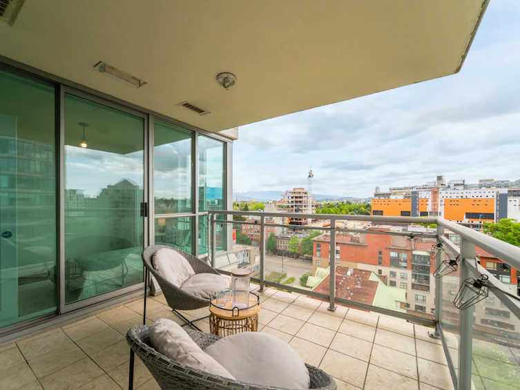 1303-120 Milross Avenue, Vancouver, BC, V6A 4K7 - 17