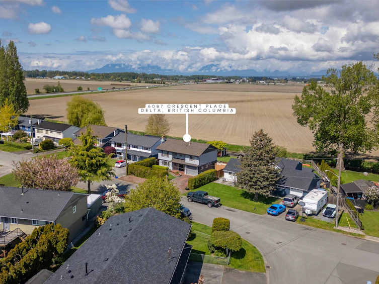 6087 Crescent Drive, Delta, BC, V4K 2G1 - 2
