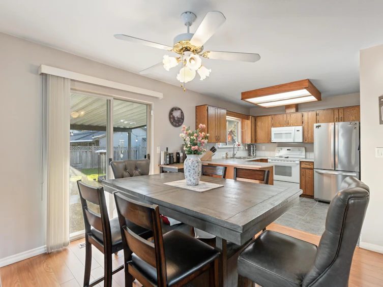 22750 Balabanian Circle, Maple Ridge, BC, V2X 9C3 - 13