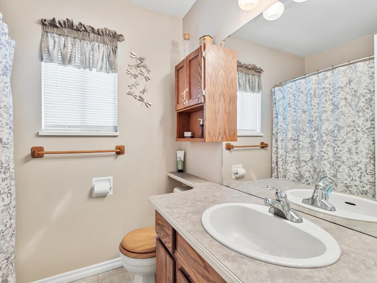 22750 Balabanian Circle, Maple Ridge, BC, V2X 9C3 - 26