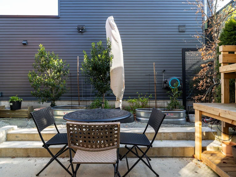 3918 Carolina Street, Vancouver, BC, V5V 1X8 - 17