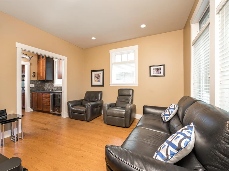 1682 Beach Grove Road, Delta, BC, V4L 1P3 - 20