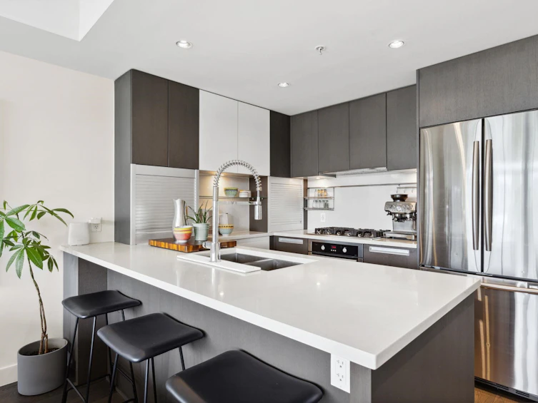 311-288 W 1st Avenue, Vancouver, BC, V5Y 0E9 - 4