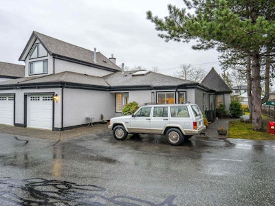 1-8567 164th Street - 2