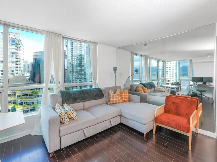 1704-555 Jervis Street, Vancouver, BC, V6E 4N1 - 3