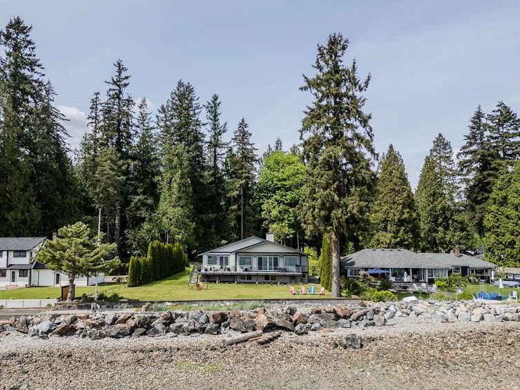 1376 Burns Road, Gibsons, BC, V0N 1V1 - 2