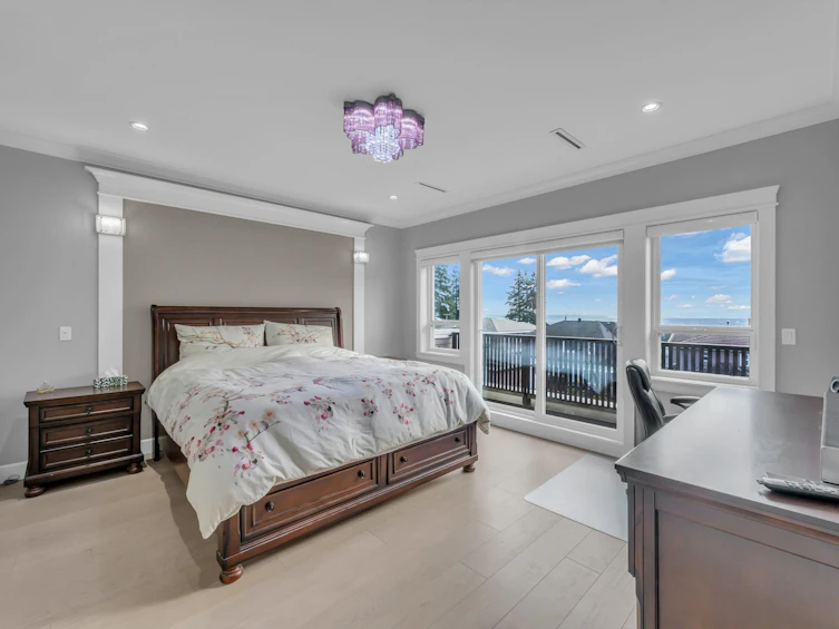 5842 Portland Street, Burnaby, BC, V5J 2R8 - 17