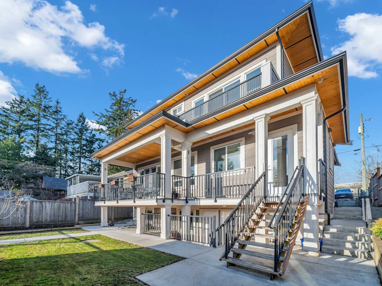 5842 Portland Street, Burnaby, BC, V5J 2R8 - 34
