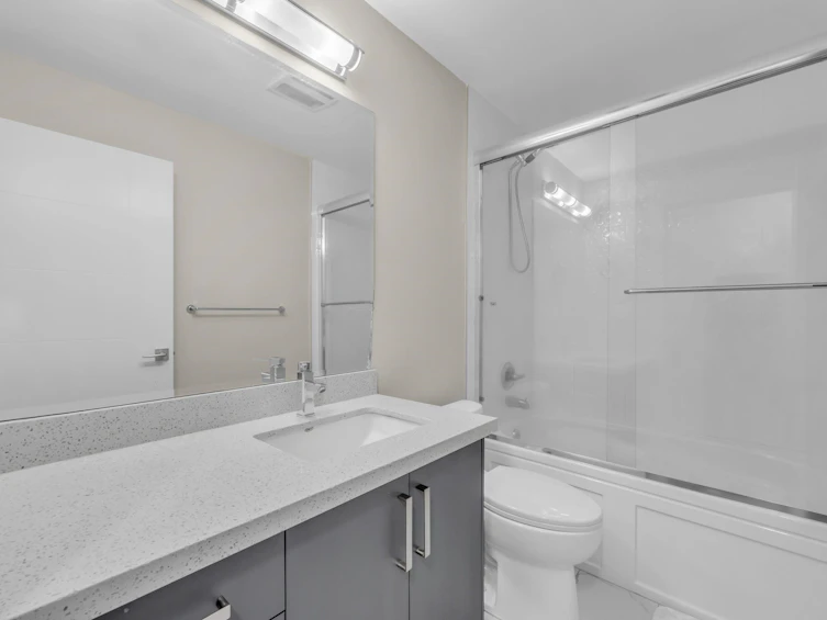 5842 Portland Street, Burnaby, BC, V5J 2R8 - 27